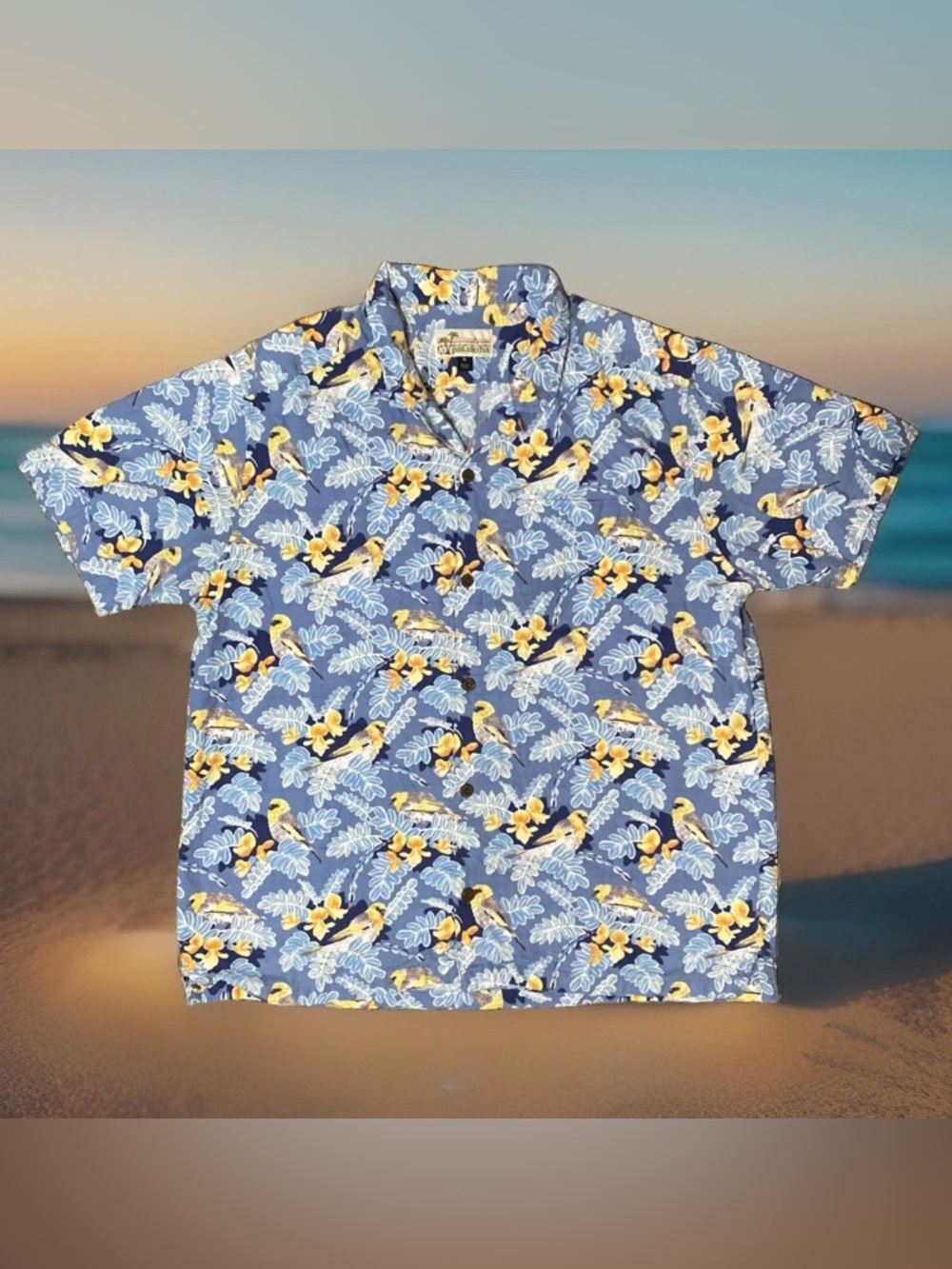 Pataloha Patagonia Men’s Bird Hawaiian Shirt Blue Floral Size X-Large Vacation